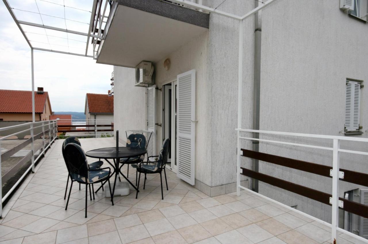 Apartment With A Parking Space - 5553 *